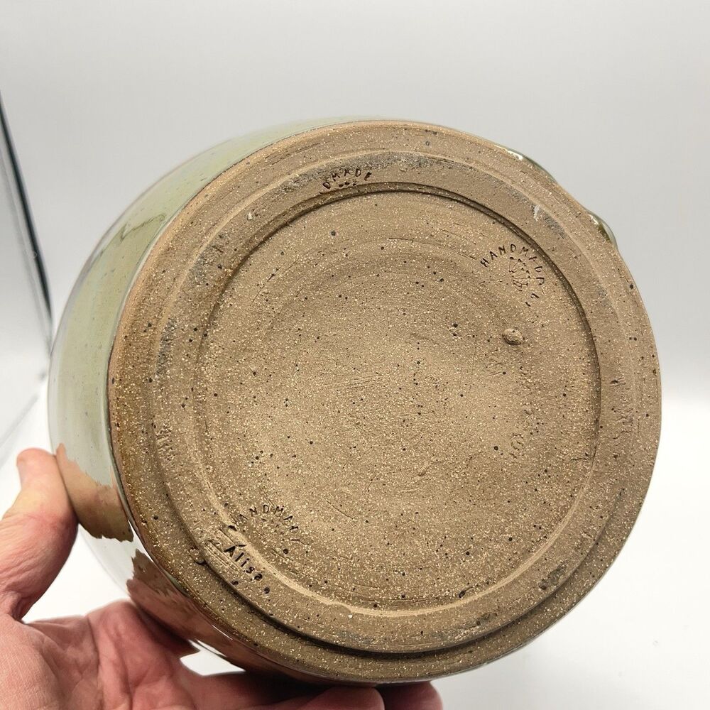 Studio Art Ceramic Bowl With Metallic Finish - Picture 6 of 14